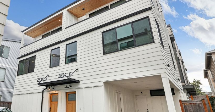 Contemporary & Central Ballard Living